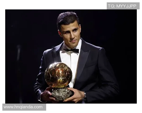 小卡以实力与激情征服赛场展现新时代足球巨星风采